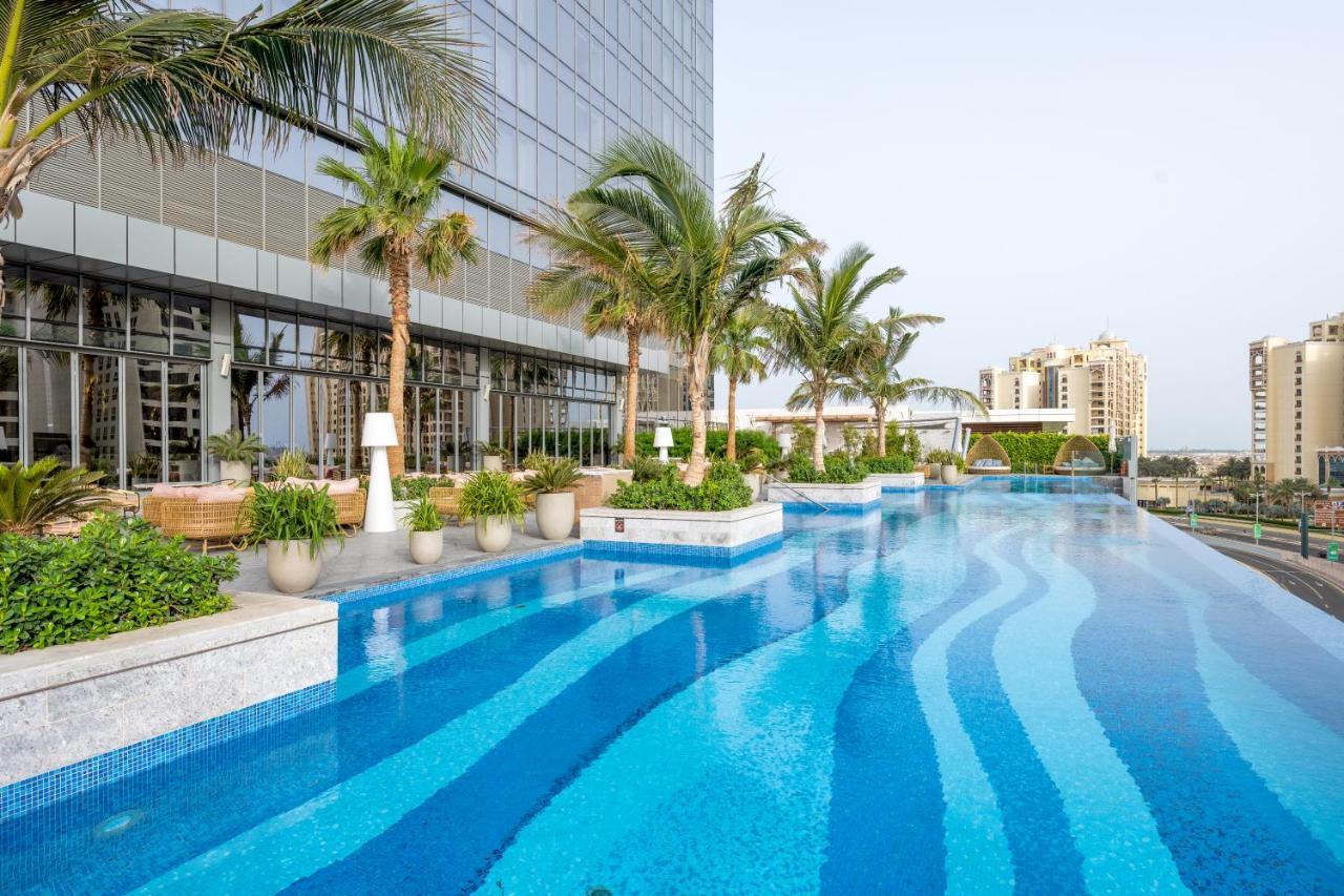 Ultra Luxury Palm Tower With Shared 5 Star Hotel Facilities Dubai Exterior photo